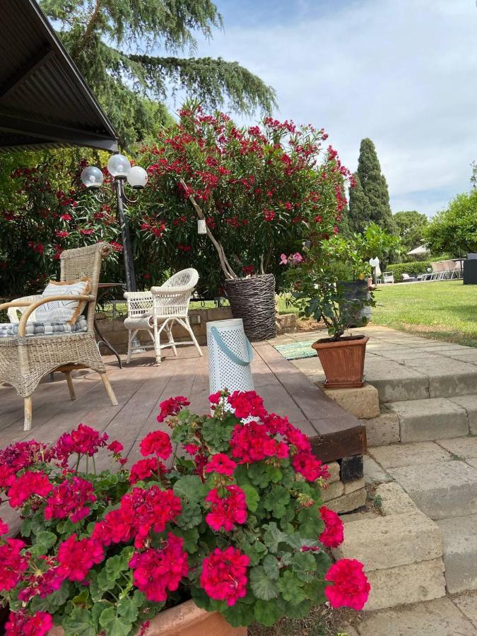 B&B Villa Il Poggetto Venturina Terme Exterior photo