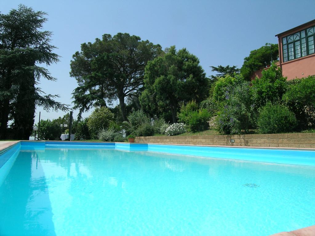 B&B Villa Il Poggetto Venturina Terme Exterior photo